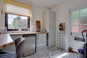 Utility Room- click for photo gallery